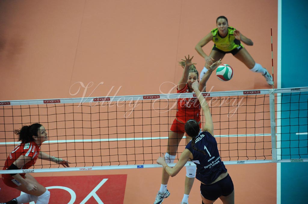 Yamamay Asystel NO (20)